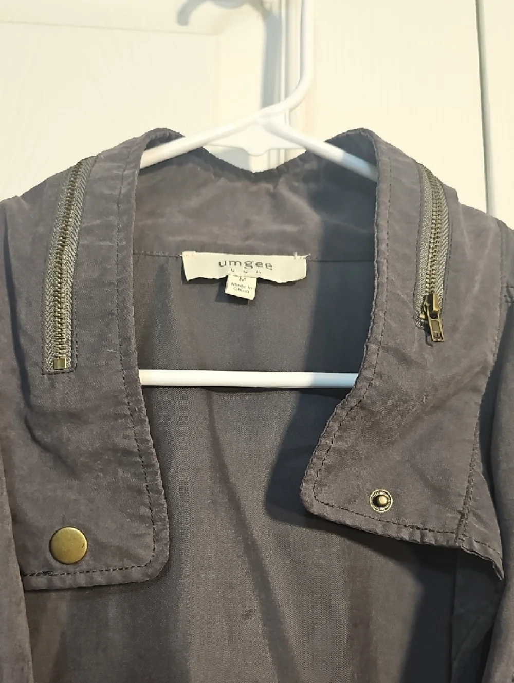 Umgee Gray Jacket with Flap Pockets - Picture 7 of 7